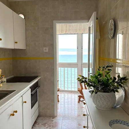 Relax & Sea View & Access Appartamento *